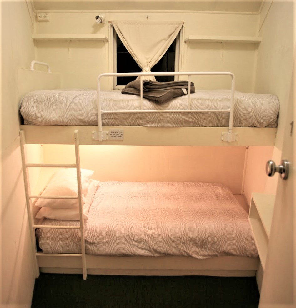 oggs lodge bunk beds